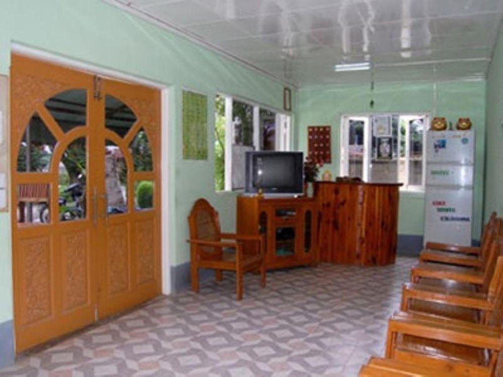 Bright Hotel Nyaung Shwe Exterior foto