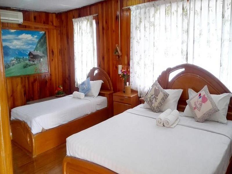 Bright Hotel Nyaung Shwe Exterior foto